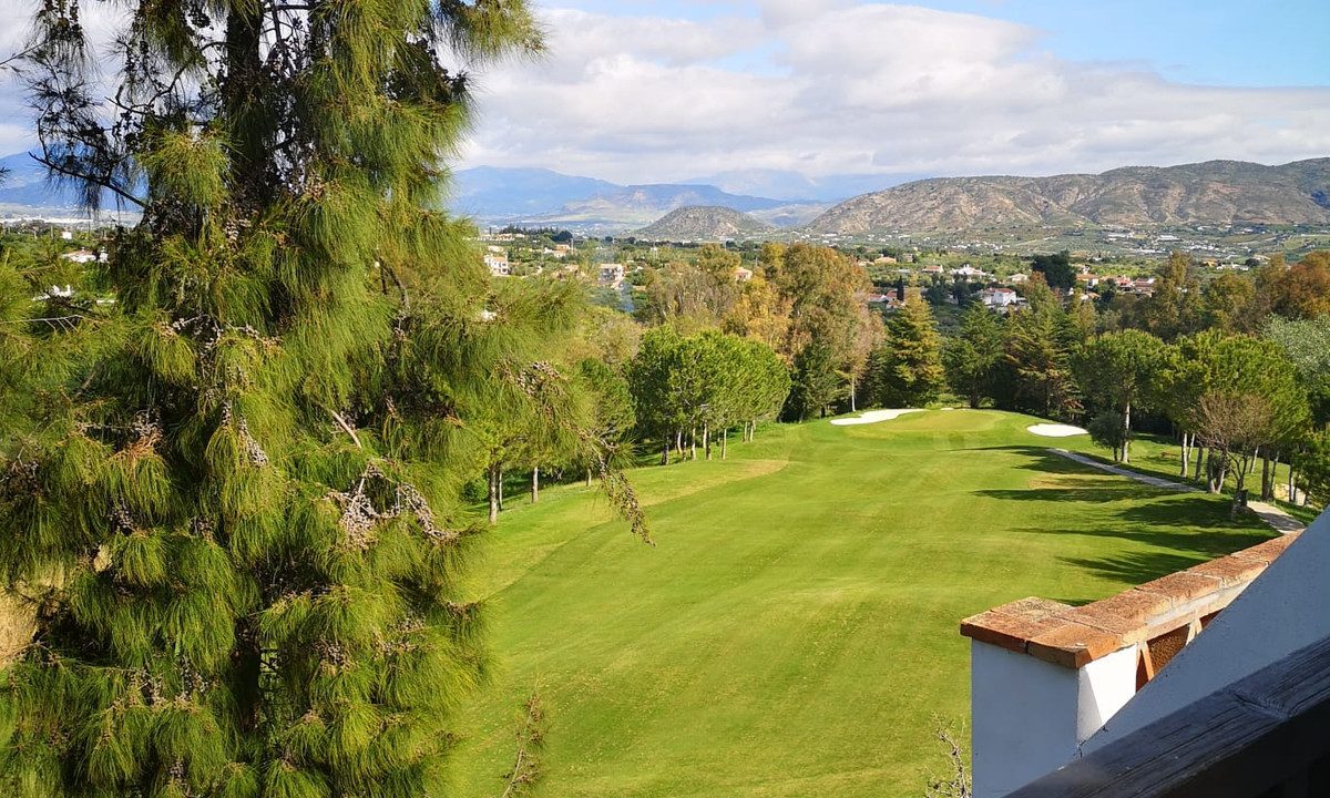 Вторичная Квартира в Lauro Golf