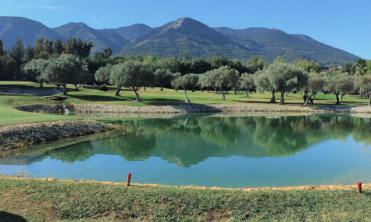 Вторичная Квартира в Lauro Golf