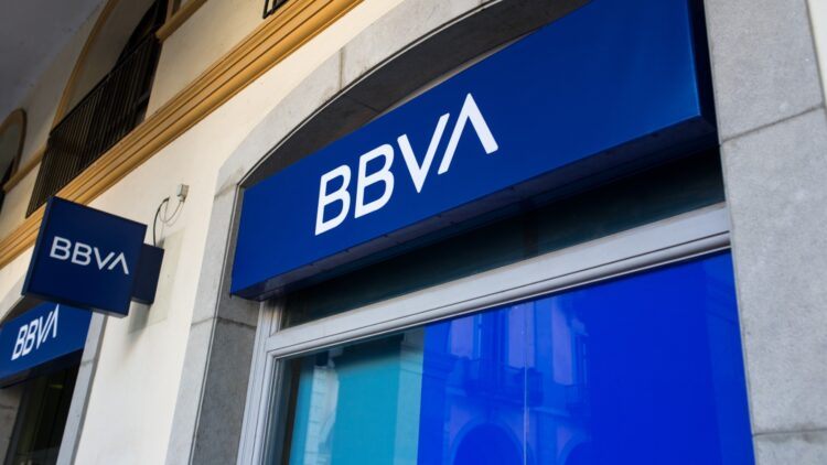 El banco español entra en el mercado de la actuación criptográfica