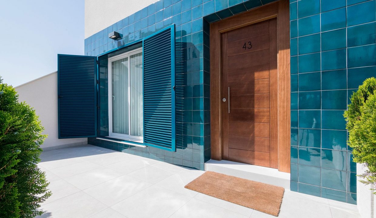 Promoción Turquesa del Mar, obra nueva en Urbanización La Zenia (Revista)