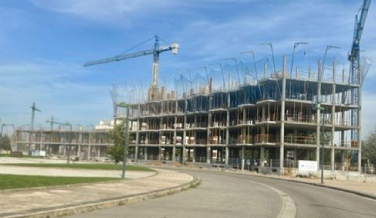Promoción Entreparques, obra nueva en Burgos (Revista)