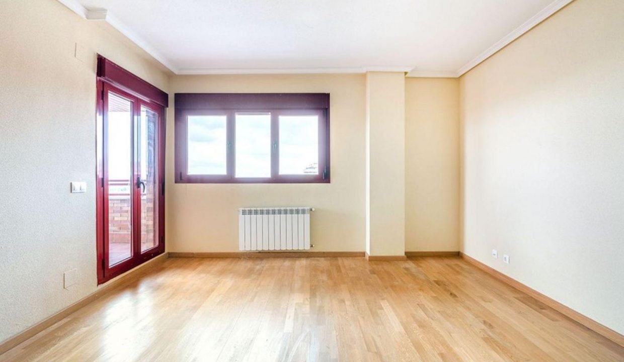 Promoción Urbanización Las Palmeras, obra nueva en Seseña (Revista)