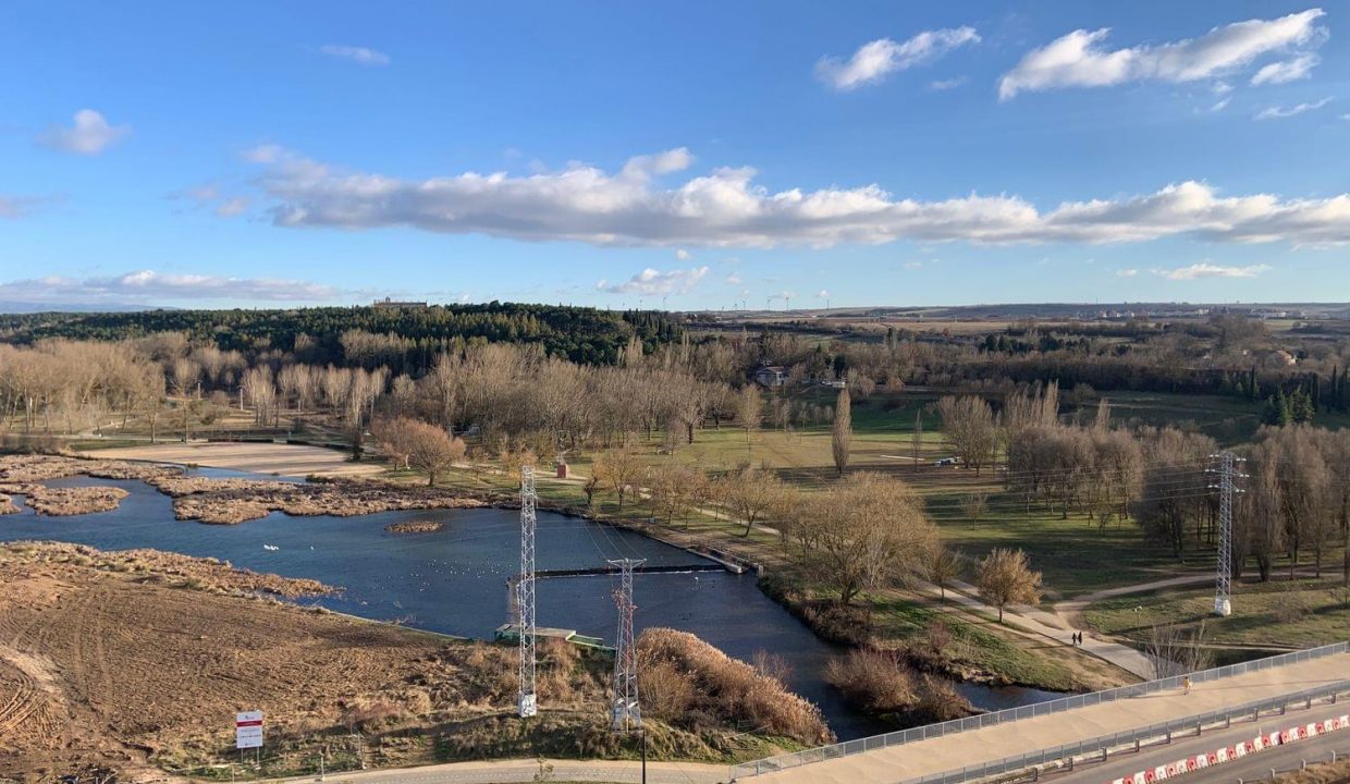 Promoción Torres de Fuentes Blancas, obra nueva en Burgos (Revista)