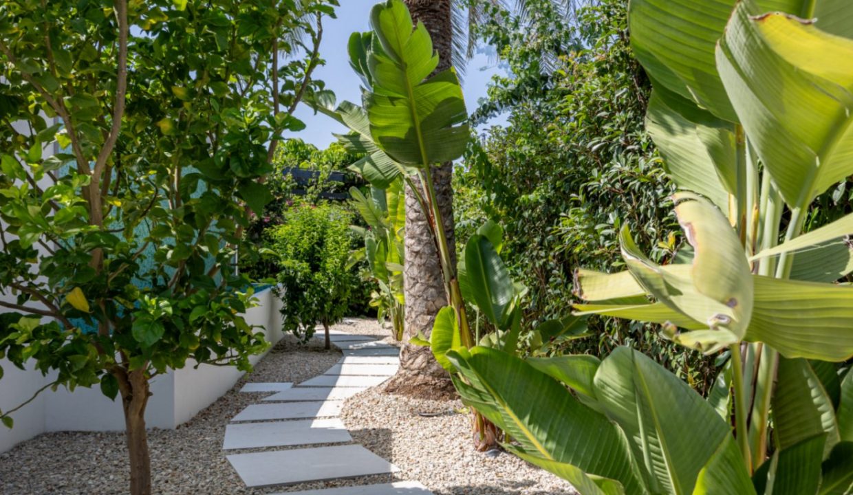 Promoción Impresionante villa en un entorno idílico, obra nueva en l'Albir (Revista)