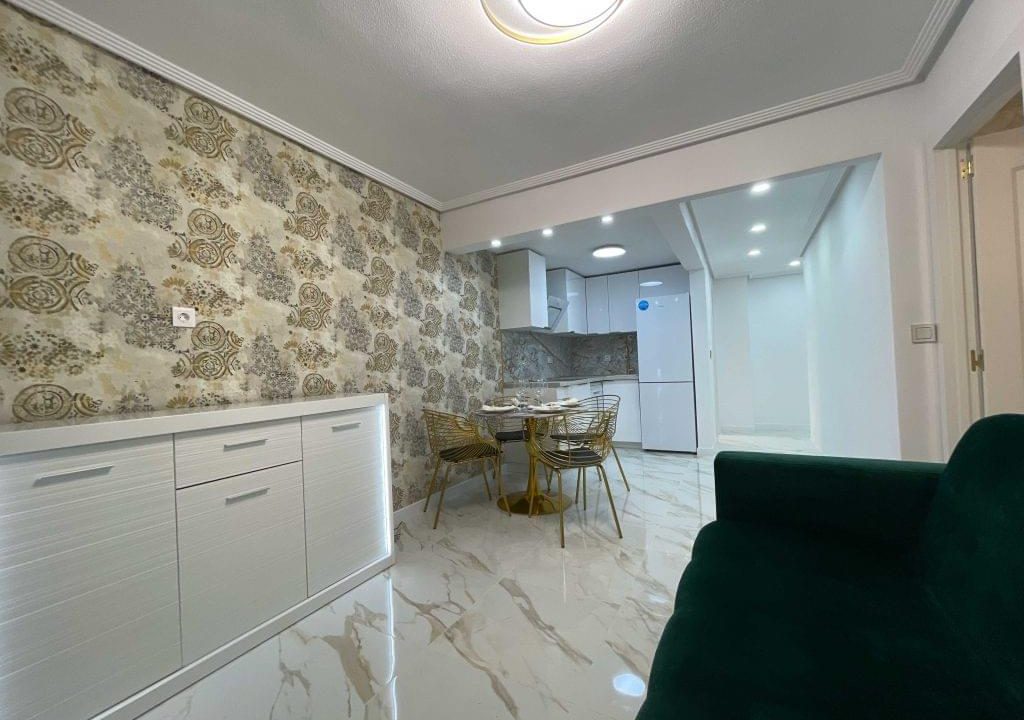 Promoción Moderno apartamento en Guardamar, obra nueva en Guardamar del Segura (Revista)