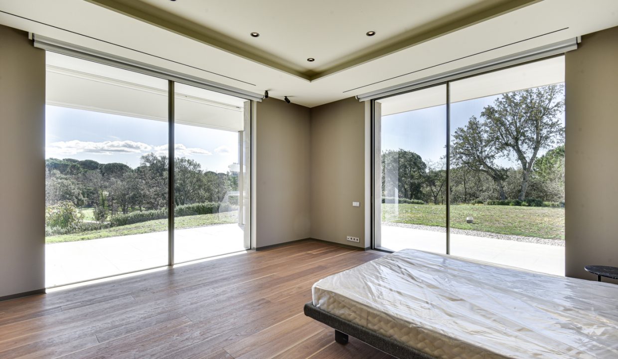Promoción Villa Perla, obra nueva en la Selva de Mar (Revista)