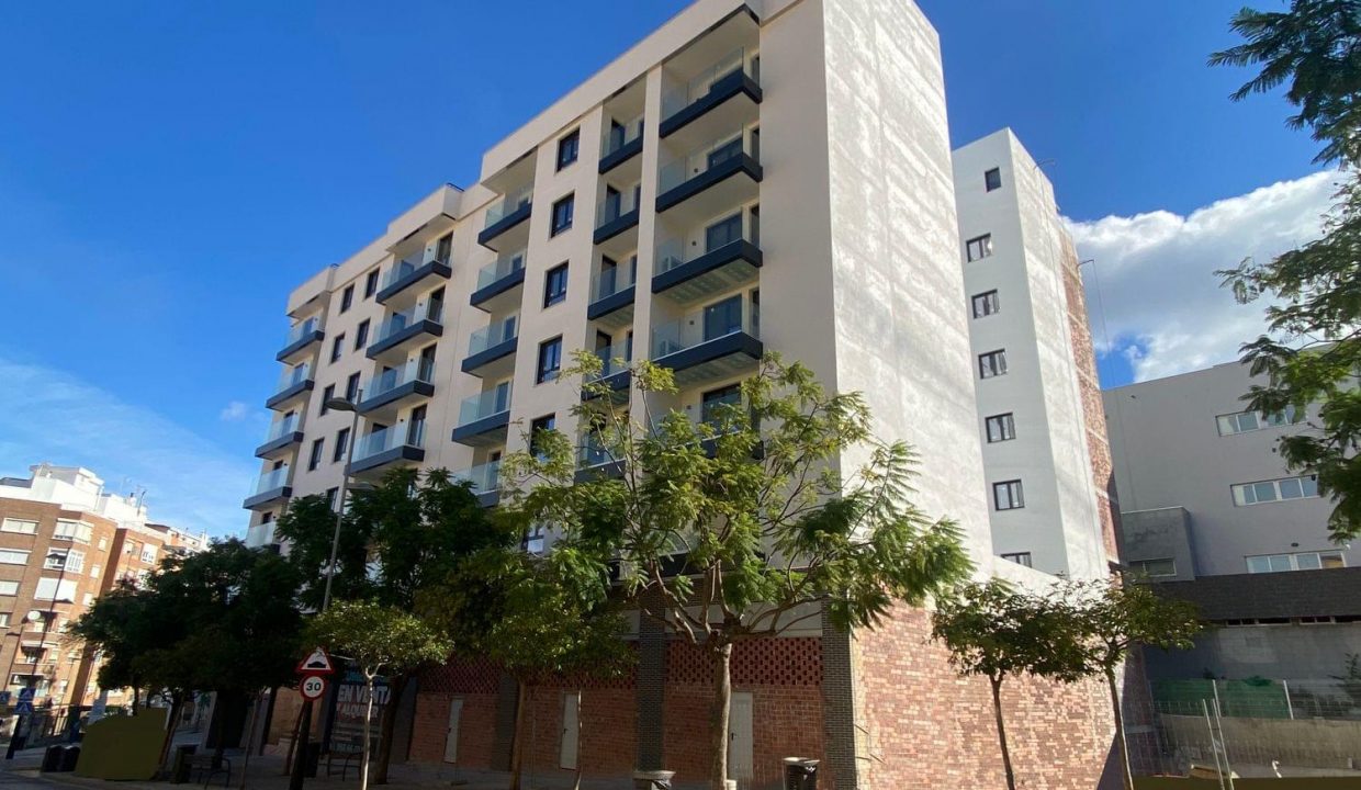 Promoción Edificio Jose Luis Cano, obra nueva en Algeciras (Revista)