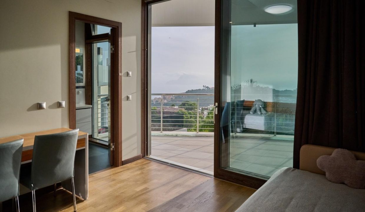 Promoción Villa la prestigiosa y deslumbrante Costa Blanca, obra nueva en Altea (Revista)