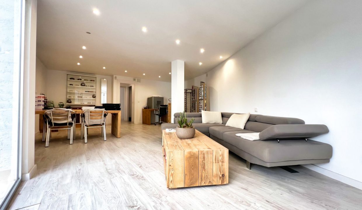 Promoción Exclusiva villa adosada, obra nueva en Altea (Revista)