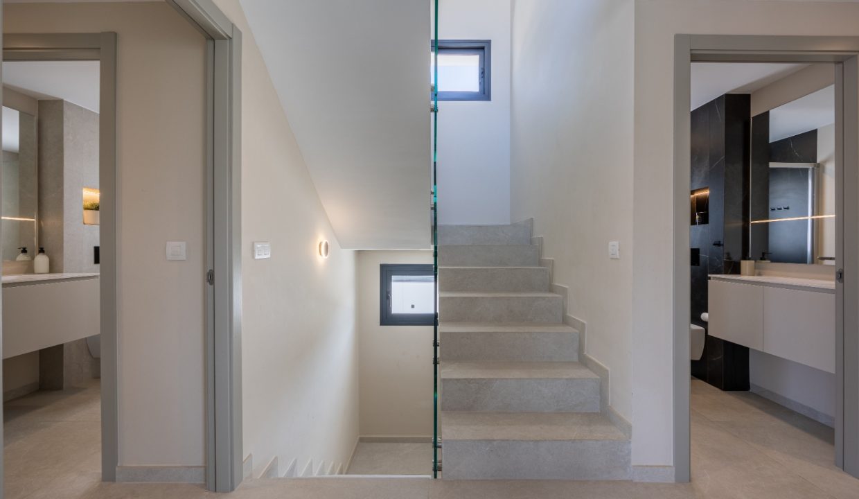 Promoción Impresionante villa en un entorno idílico, obra nueva en l'Albir (Revista)