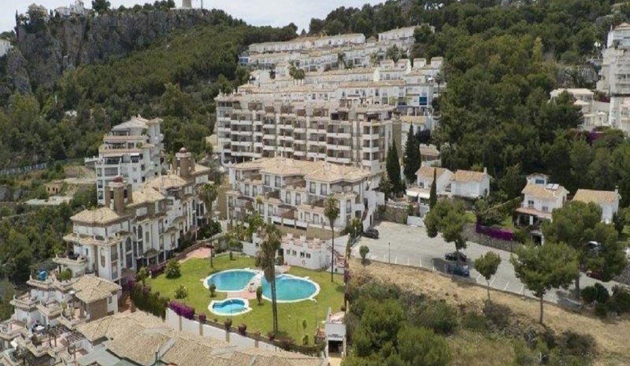 Promoción JARDINES DE ADNANIA- MARINA DEL ESTE-ALMUÑECAR, obra nueva en La Herradura (Revista)