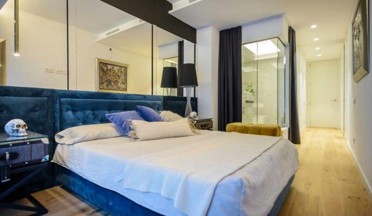 Promoción en Girona, Joan Maragall, obra nueva en Gerona (Revista)