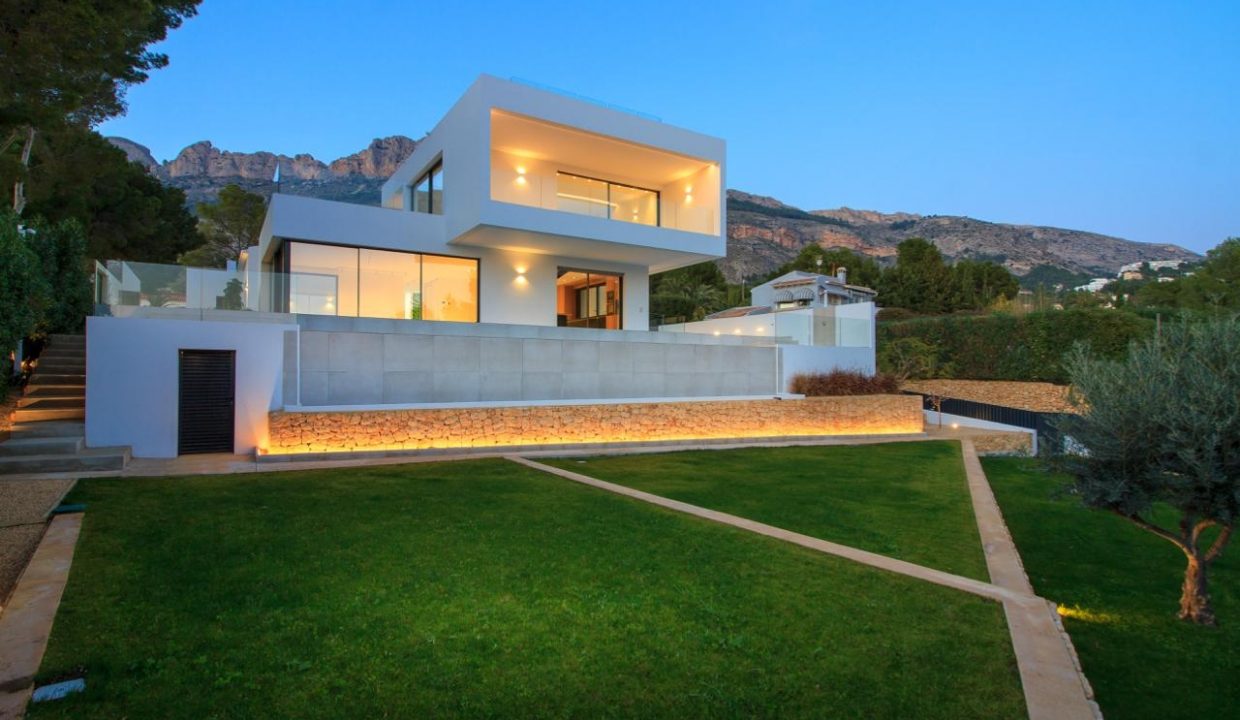 Promoción Impresionante villa de nueva construcción, obra nueva en Altea (Revista)