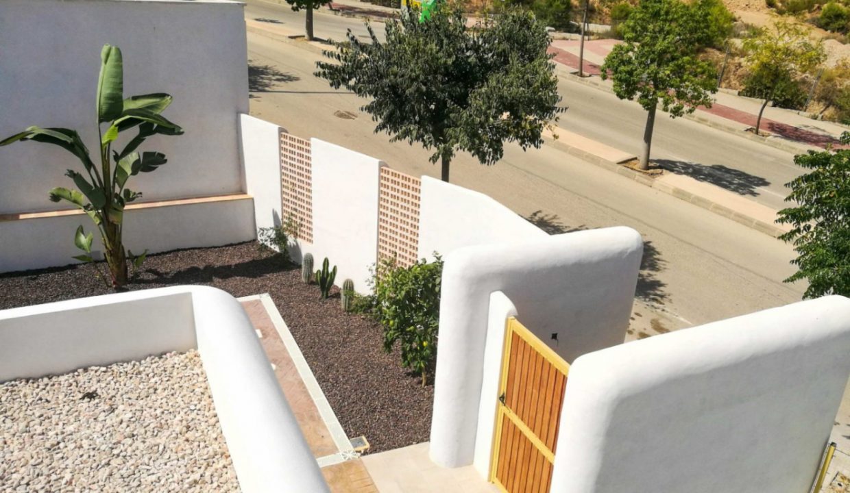 Promoción Encantadora residencia de estilo ibicenco, obra nueva en Chirles (Revista)