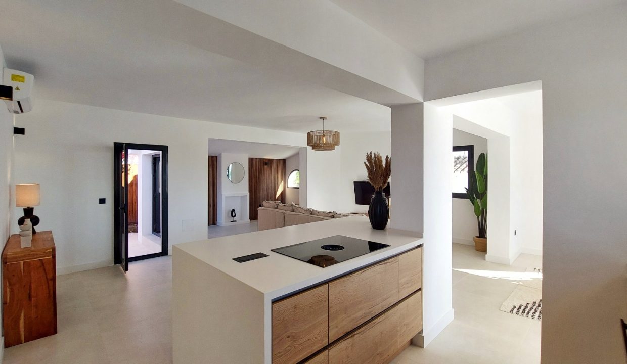 Promoción Casa o chalet independiente en venta en calle Málaga, obra nueva en Benalmádena (Revista)