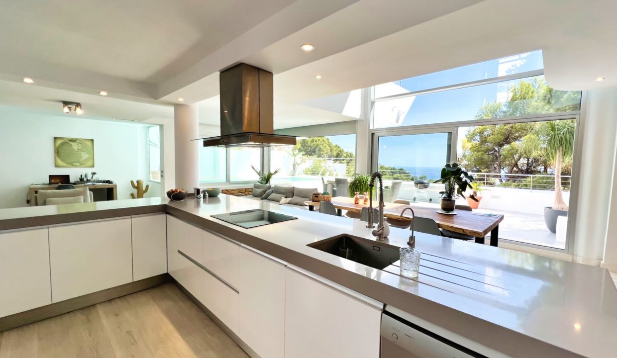 Promoción Exclusiva villa adosada, obra nueva en Altea (Revista)