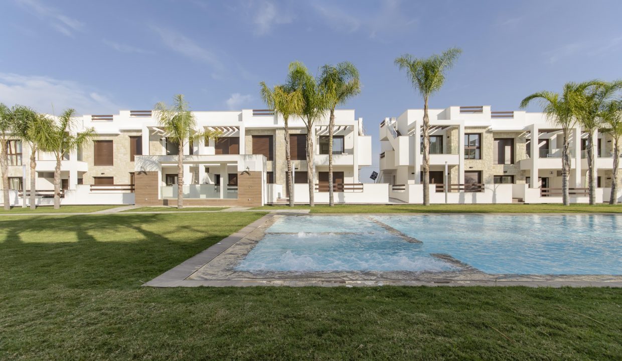 Promoción Balcones de Vivi, obra nueva en Torrevieja (Revista)