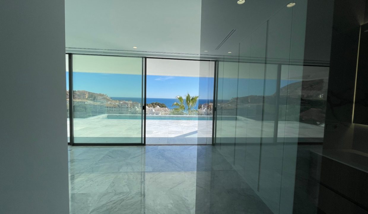 Promoción Villa en la prestigiosa zona de Mascarat, obra nueva en Altea (Revista)