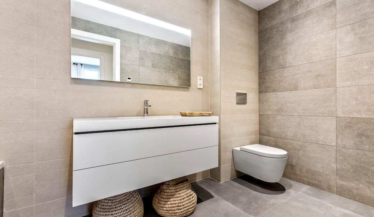 Promoción Infinitum Living, obra nueva en Far (Revista)