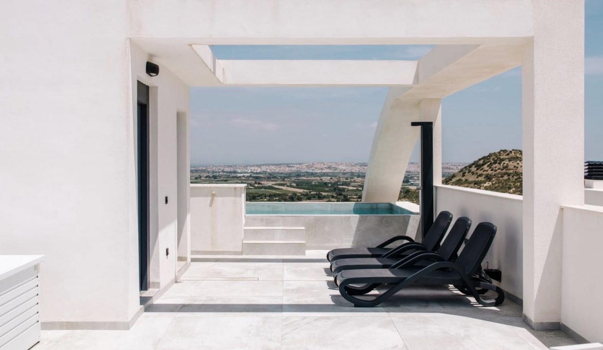 Promoción Residencial Oceanic, obra nueva en Rojales (Revista)