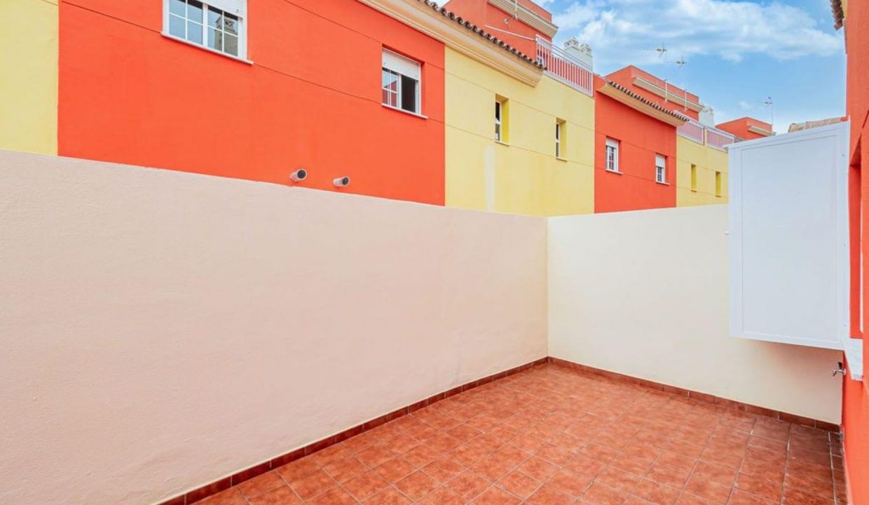 Promoción Adosados en Aljaraque, obra nueva en Corrales (Revista)