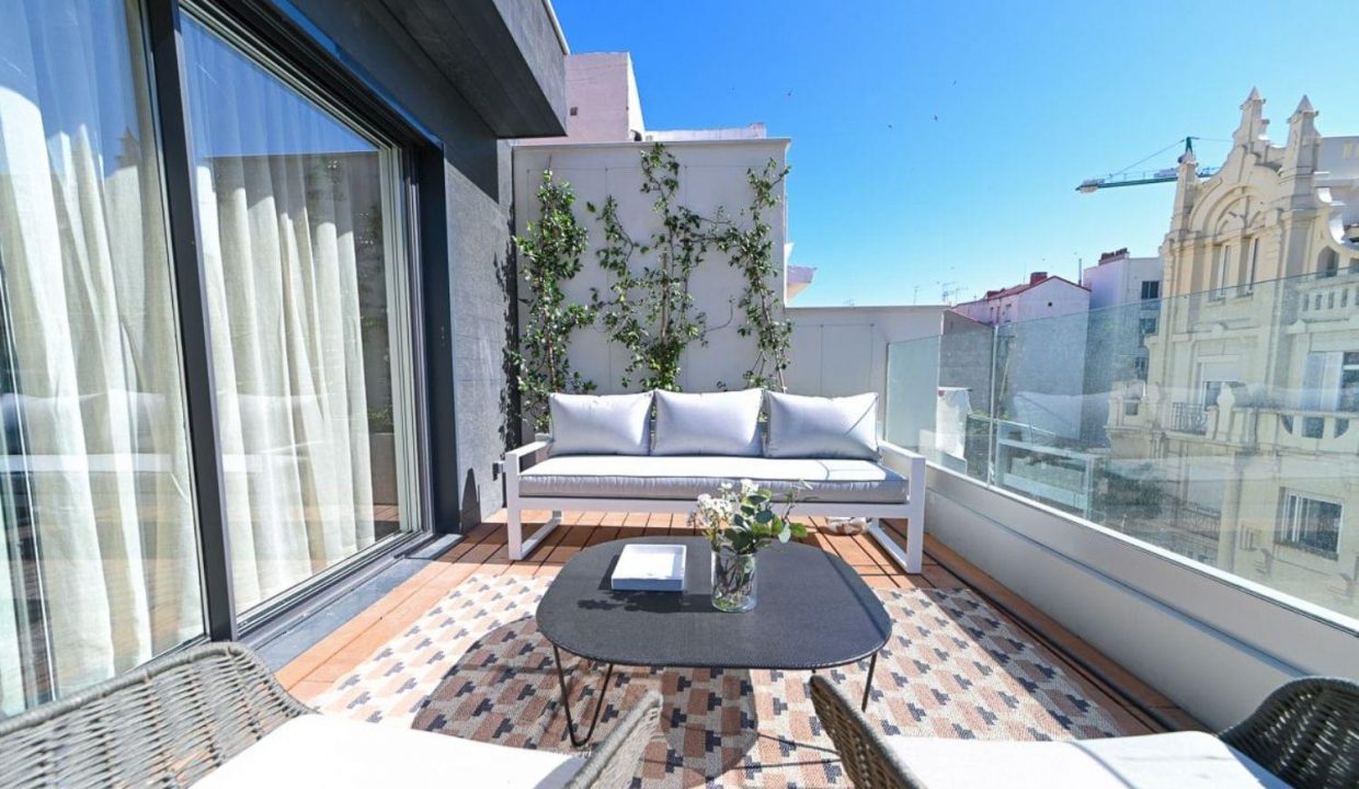 Promoción Monte Esquinza 5, obra nueva en Madrid (Revista)
