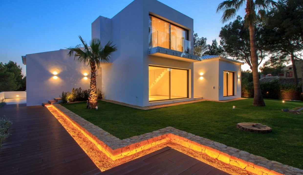 Promoción Impresionante villa de nueva construcción, obra nueva en Altea (Revista)