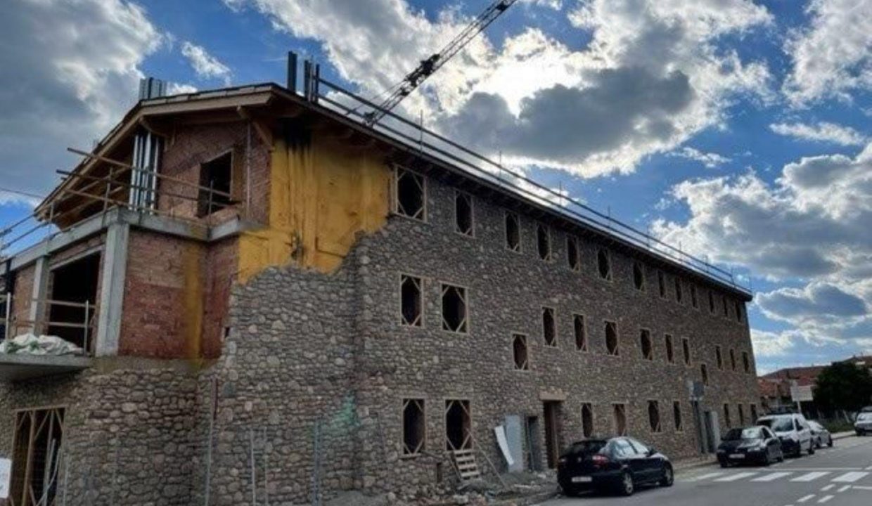 Promoción Viviendas Bellver De Cerdanya, obra nueva en Talló (Revista)