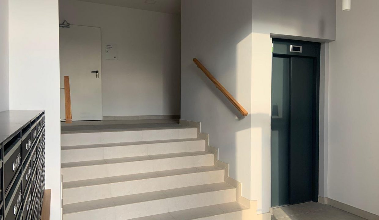 Promoción Torres de Fuentes Blancas, obra nueva en Burgos (Revista)