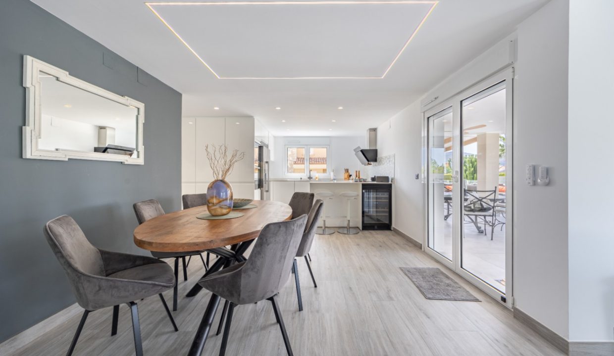 Promoción Hermosa villa moderna, obra nueva en Altea (Revista)