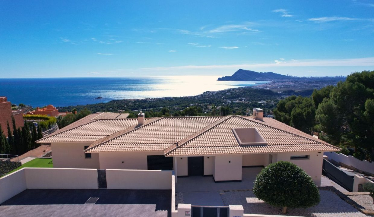 Promoción Excepcional villa de estilo moderno, obra nueva en Altea (Revista)