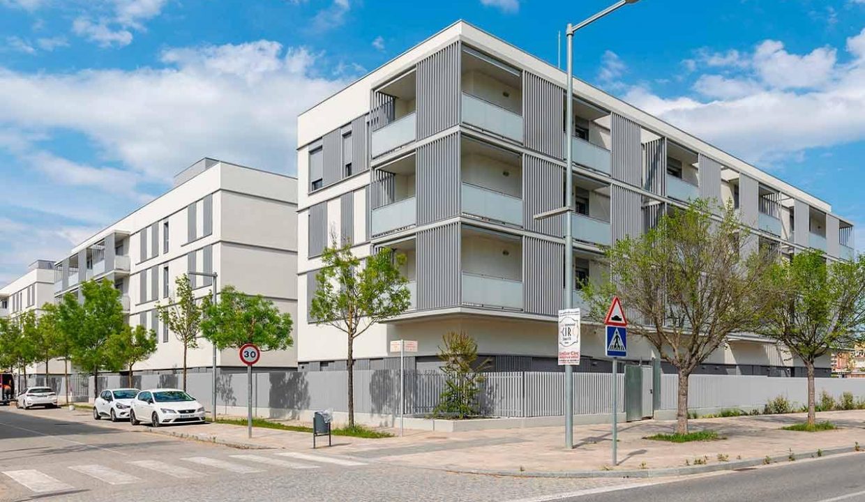 Promoción Domeny, obra nueva en Gerona (Revista)
