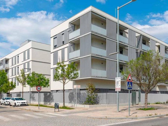 Promoción Domeny, obra nueva en Gerona (Revista)