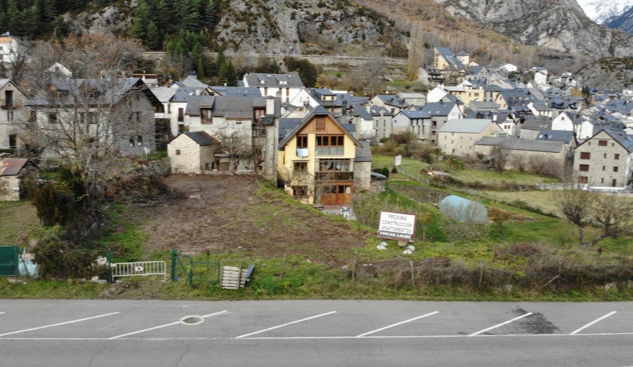 Promoción Urbanización Rincón del Verde, obra nueva en Panticosa (Revista)