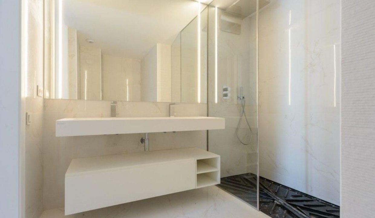 Promoción en Girona, Joan Maragall, obra nueva en Gerona (Revista)