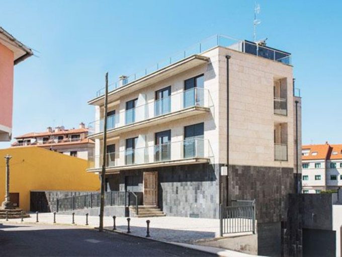 Promoción Baiona, obra nueva en Morade (Revista)