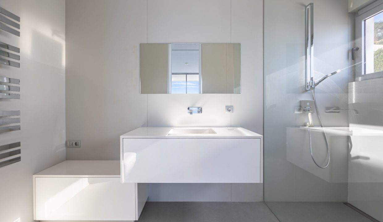 Promoción Villa con impresionantes vistas al mar, obra nueva en Altea (Revista)