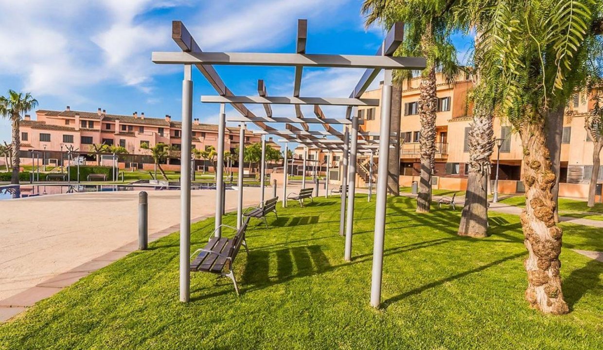 Promoción Illa del Golf, obra nueva en Reus (Revista)