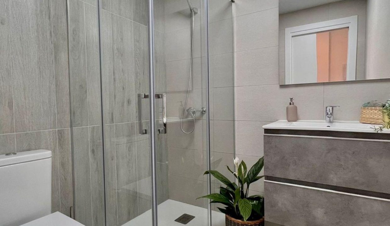 Promoción Marinsa Cortijo del Conde, obra nueva en Chilches (Revista)