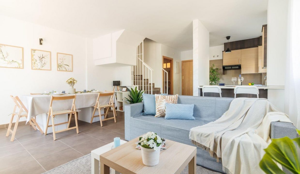 Promoción Residencial Pinos Altos, obra nueva en Entrepinos (Revista)