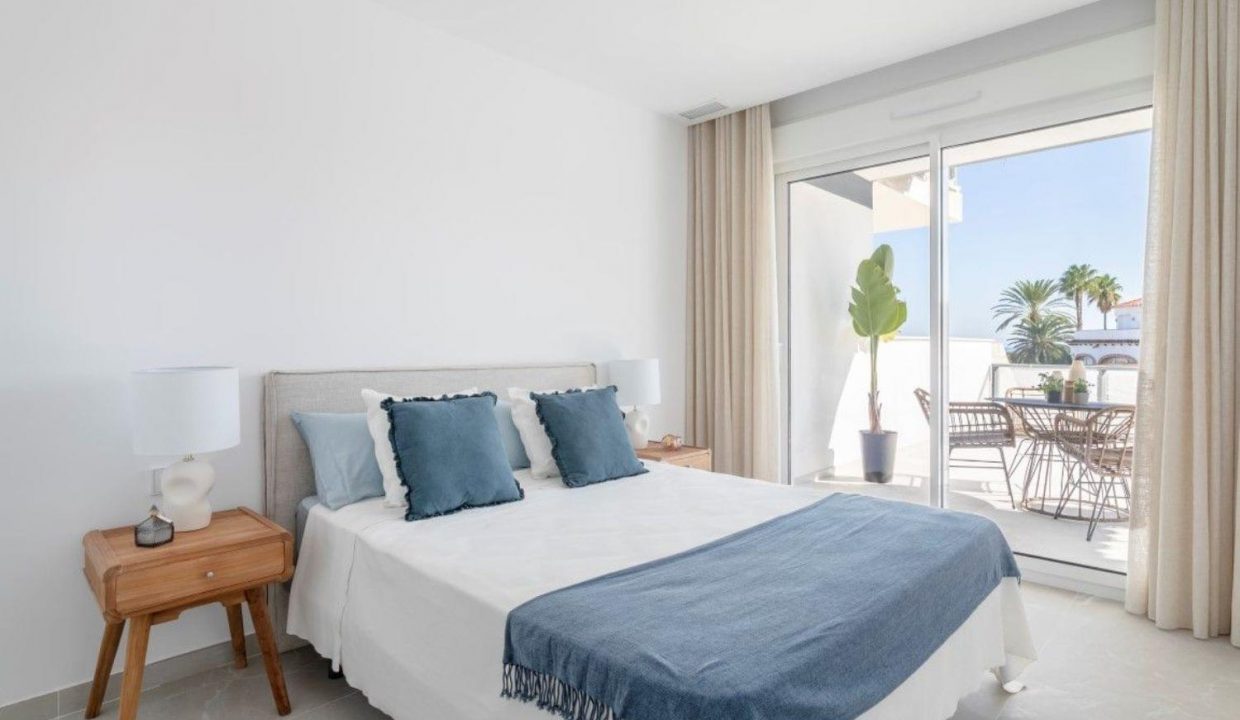 Promoción Bella Beach Denia, obra nueva en Denia (Revista)