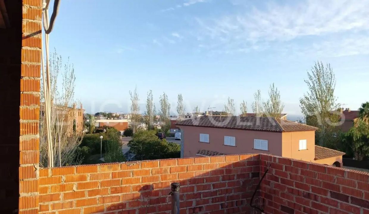 Promoción CAMÍ DELS FRANCESOS, obra nueva en Tiana (Revista)