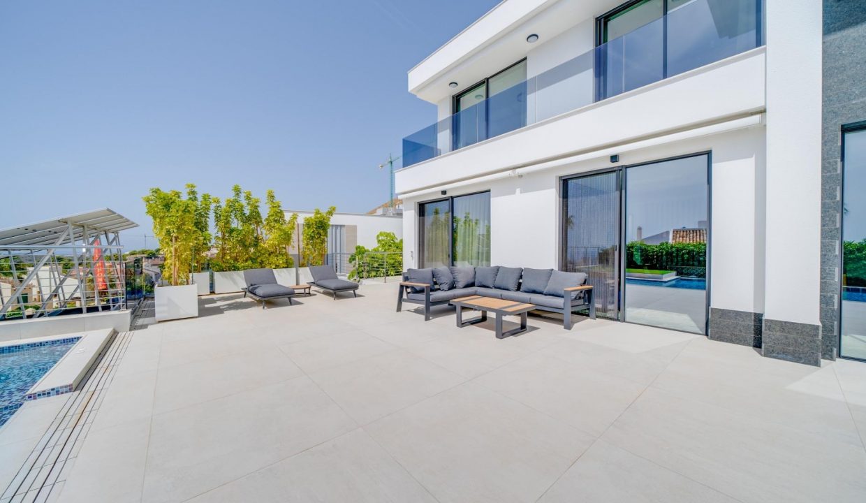 Promoción Villas Roma, obra nueva en Finestrat (Revista)