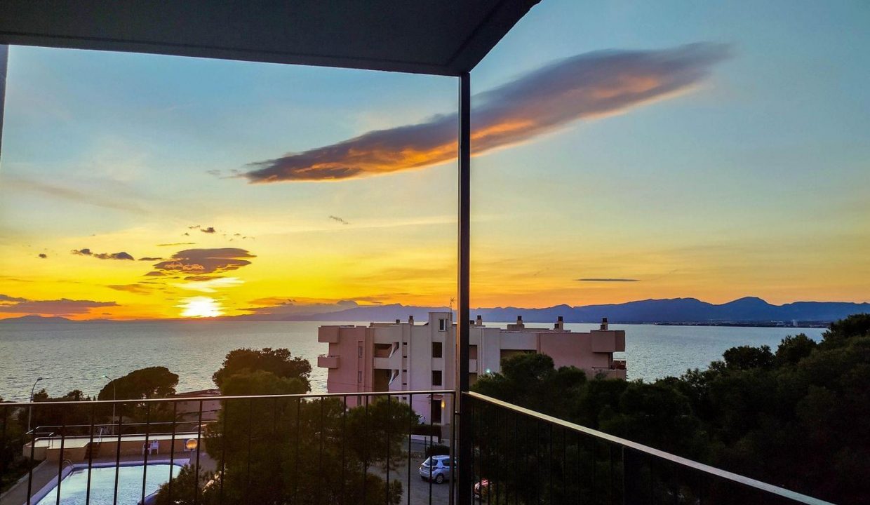 Promoción Residencial Cap Salou1, obra nueva en Far (Revista)