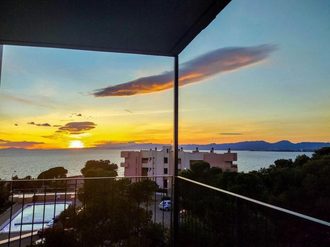 Promoción Residencial Cap Salou1, obra nueva en Far (Revista)