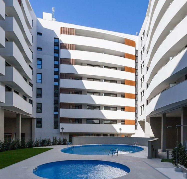 Promoción Les Arts, obra nueva en l'Hospitalet de Llobregat (Revista)