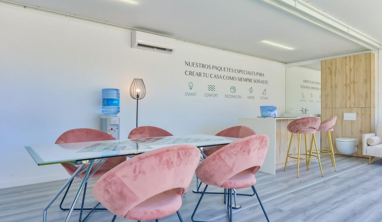 Promoción Villas de la Font, obra nueva en San Juan de Alicante (Revista)
