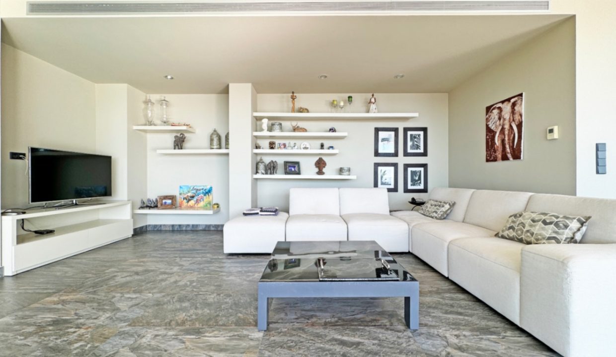 Promoción Espectacular villa moderna, obra nueva en Altea (Revista)