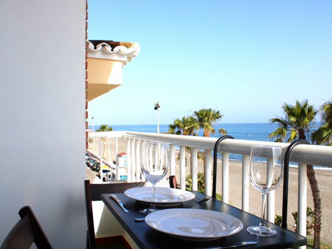 Вторичная Квартира в Algarrobo Costa