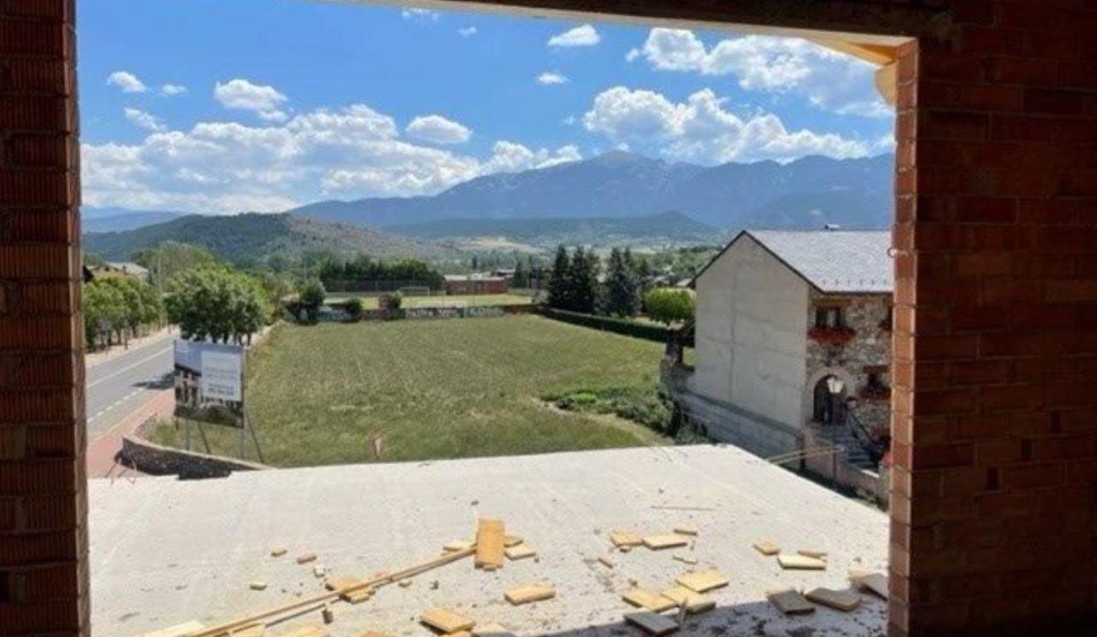 Promoción Viviendas Bellver De Cerdanya, obra nueva en Talló (Revista)